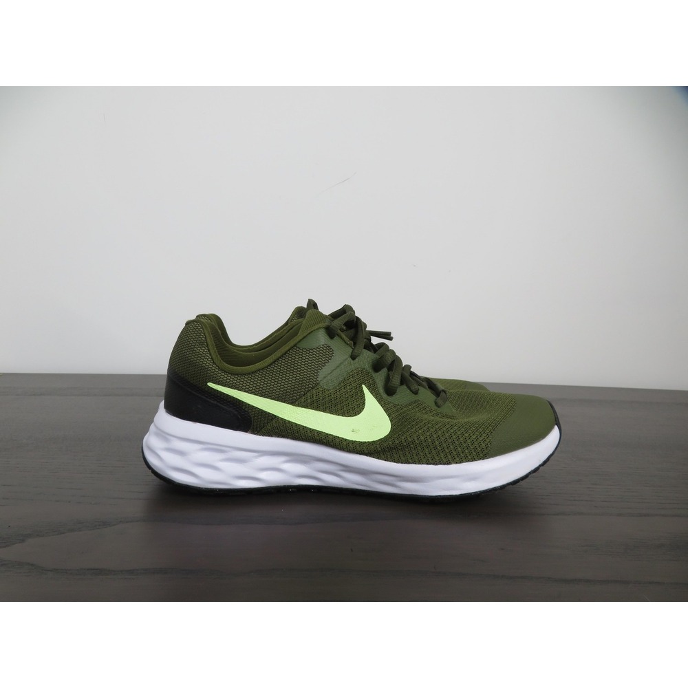 Nike Revolution 6 Shoes Youth 7Y Green Mesh Running Sneakers DD1096-300 Gym